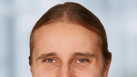 Florian Frick ist Gruppenleiter Echtzeitkommunikation und Steuerungshardware am ISW Stuttgart. Florian Frick ist Gruppenleiter Echtzeitkommunikation und Steuerungshardware am ISW Stuttgart.