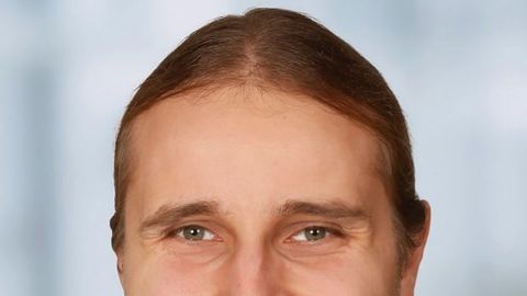 Florian Frick ist Gruppenleiter Echtzeitkommunikation und Steuerungshardware am ISW Stuttgart. Florian Frick ist Gruppenleiter Echtzeitkommunikation und Steuerungshardware am ISW Stuttgart.