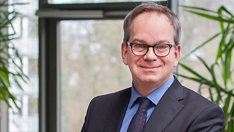 Prof. Hans Dieter Schotten from DFKI