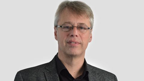 Dr. Erik Lins, m2m Germany: »LPWAN eignet sich für Anwendungen mit großer Reichweite und geringen Datenmengen.« Dr. Erik Lins, m2m Germany: »LPWAN eignet sich für Anwendungen mit großer Reichweite und geringen Datenmengen.«