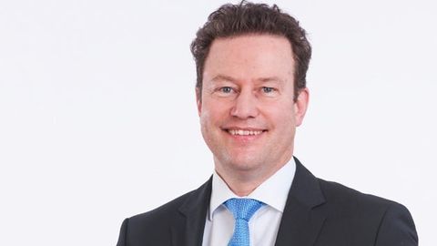 Dr. Kurt Woelfl