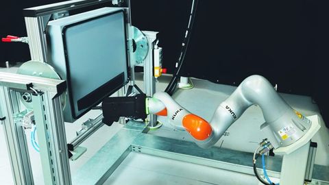 Bearbeitung von Leichtbauroboter, Kuka