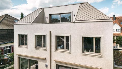 Einfamilienhaus in Ratingen mit Walmdach