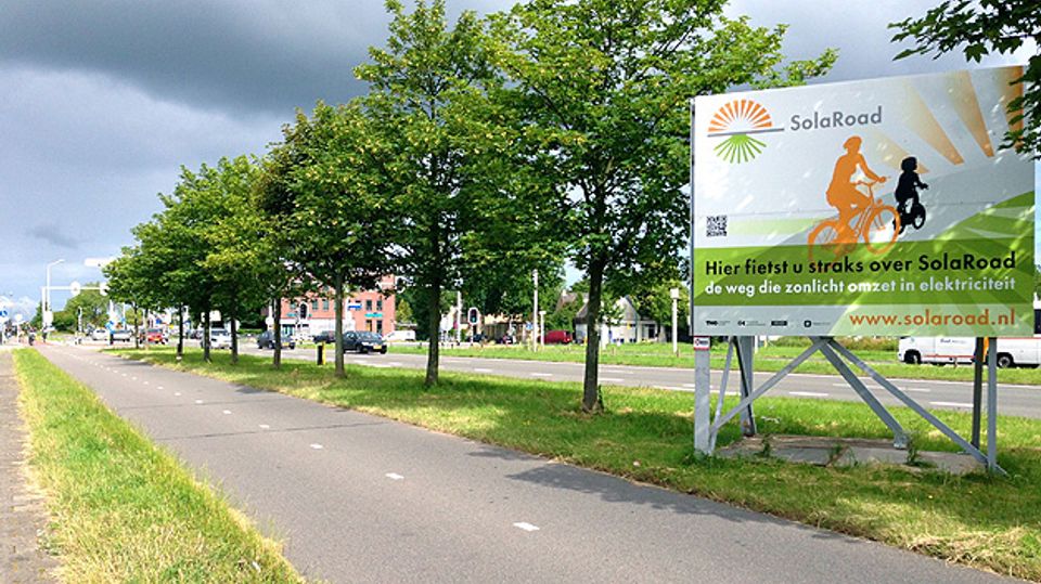 Cycle path paved with solar modules