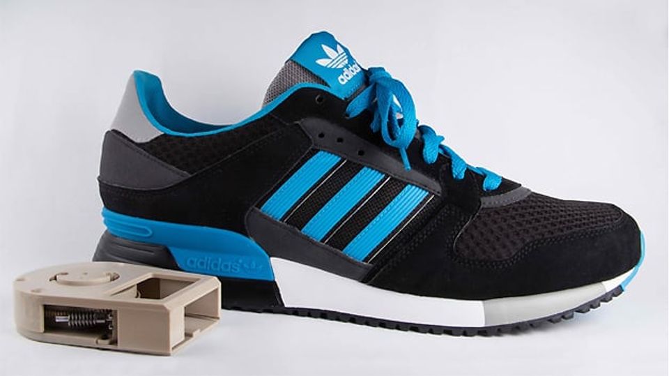 Smart cushioning system in sports shoes Smart cushioning system in sports shoes