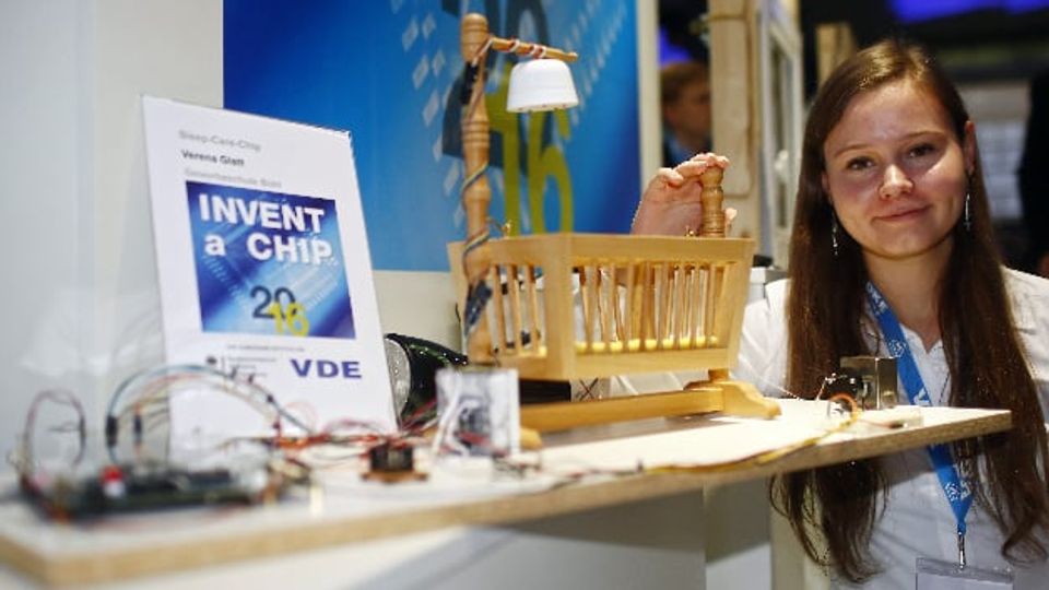 Looking back: Award winners at 'Invent a Chip 2016' Looking back: Award winners at 'Invent a Chip 2016'