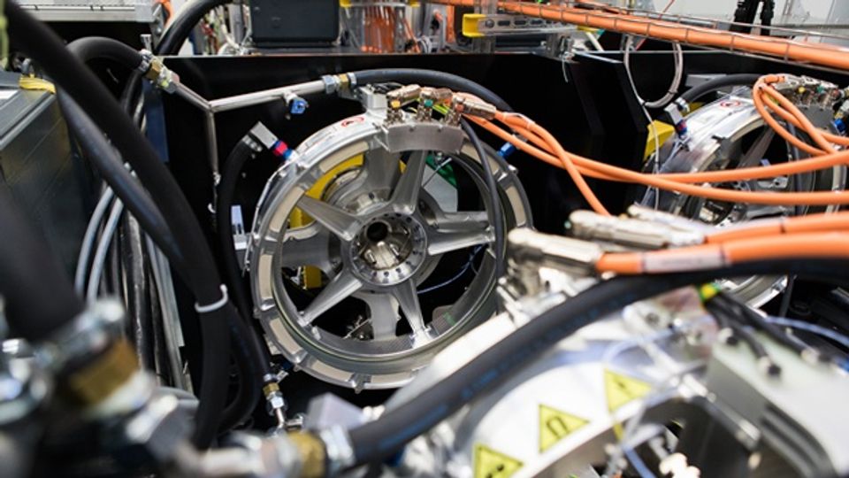 Insight into drive technology from Siemens Insight into drive technology from Siemens