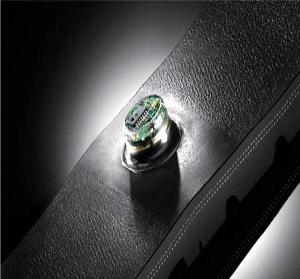 Intelligent sensors in car tires Intelligent sensors in car tires