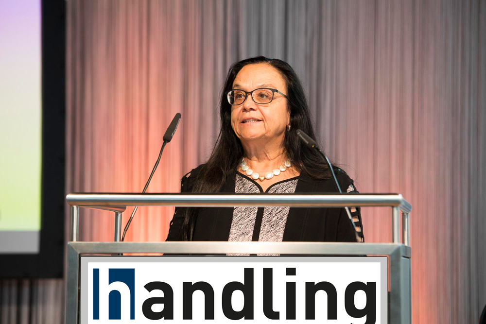 Bettina Schall, Geschäftsführerin des Messeunternehmens P. E. Schall Bettina Schall, Geschäftsführerin des Messeunternehmens P. E. Schall