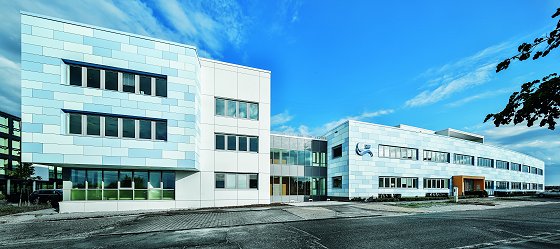 Zentrum für Sonnenenergie- und Wasserstoff-Forschung Baden-Württemberg Zentrum für Sonnenenergie- und Wasserstoff-Forschung Baden-Württemberg