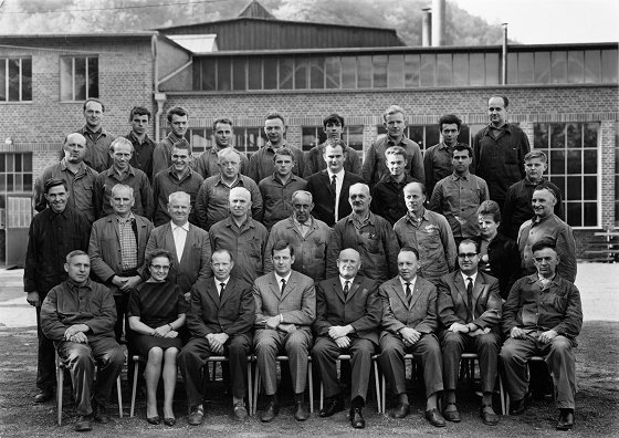 Belegschaft im Jubiläumsjahr 1964