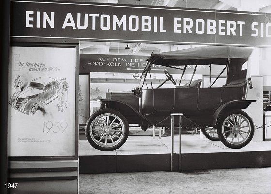 1947 - Die Verkehrsschau ist die erste Veranstaltung der Messe nach dem Krieg.