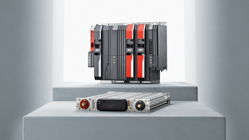 Kategorie 3: Robotik<br />Platz 1: SEW-EURODRIVE – MOVIKIT Power and Energy Solutions Add-On „Predictive Charge Control“<br />