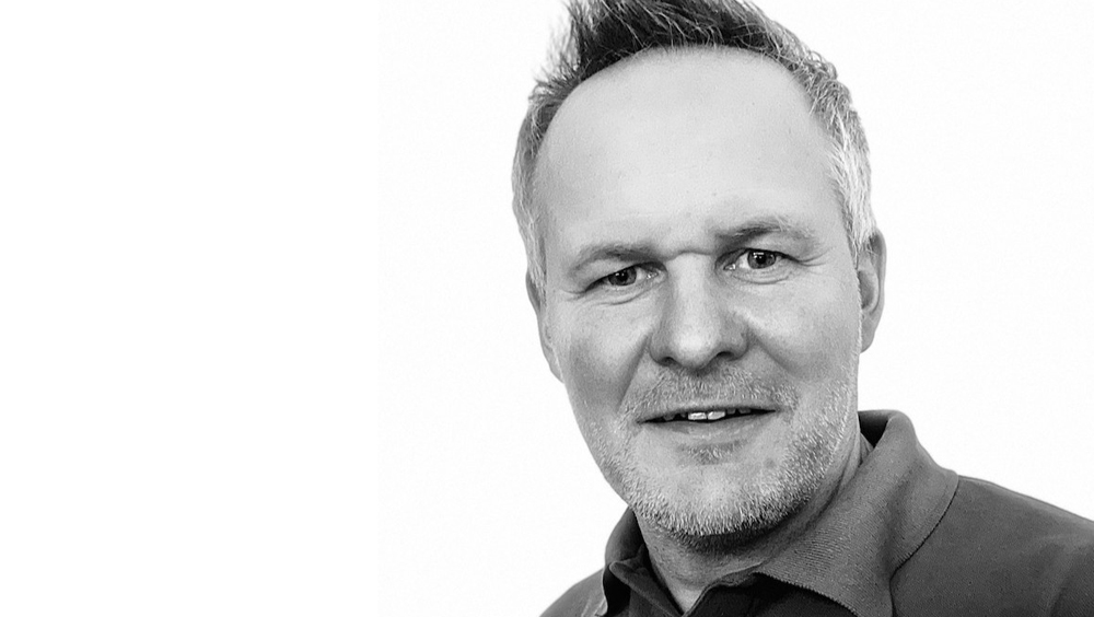 Mirko Hundertmark, Channel Marketing Manager EMEA, Carbon