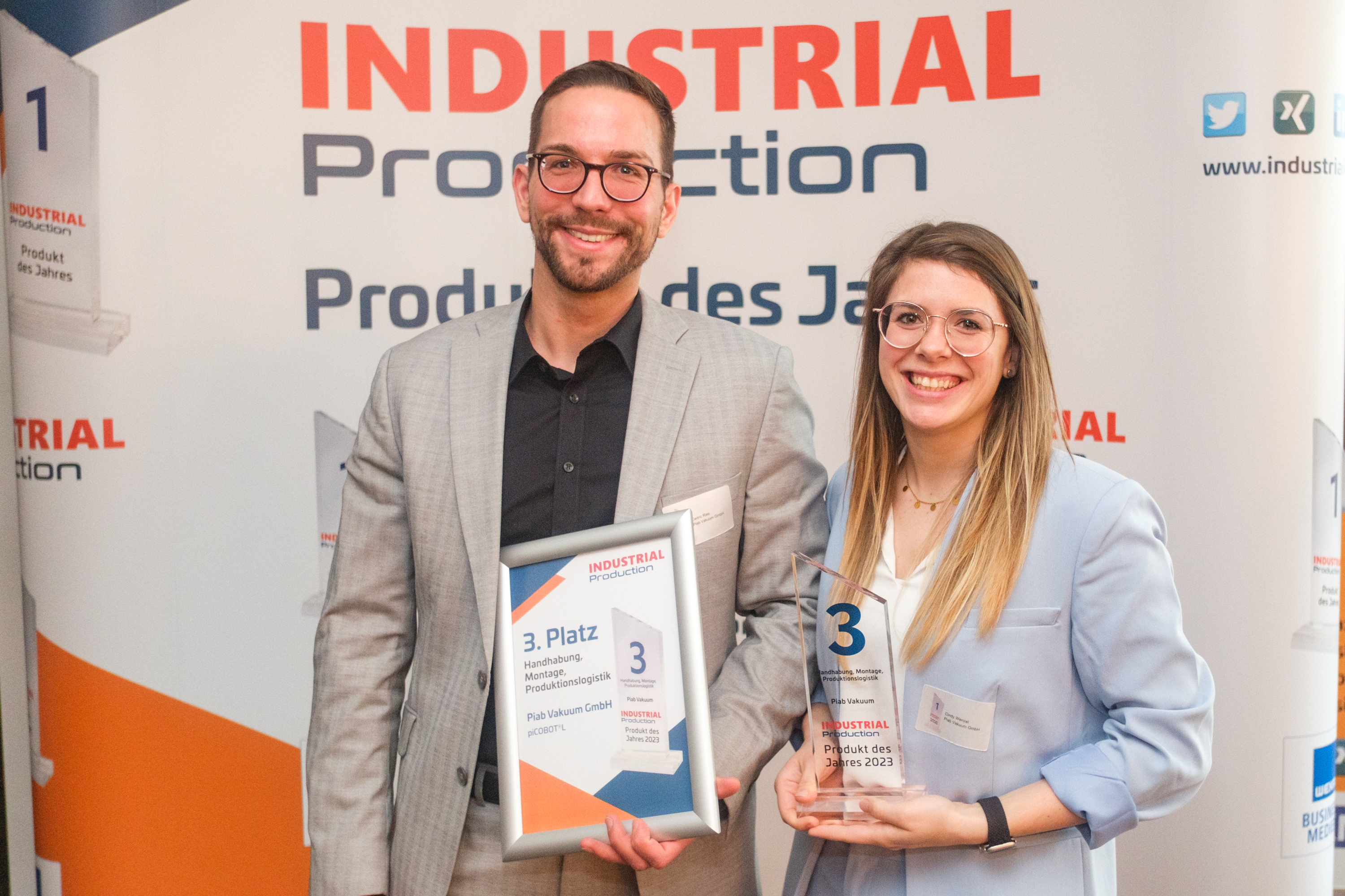 The prize was accepted by Cedric Ries and Cindy Wenzel. 