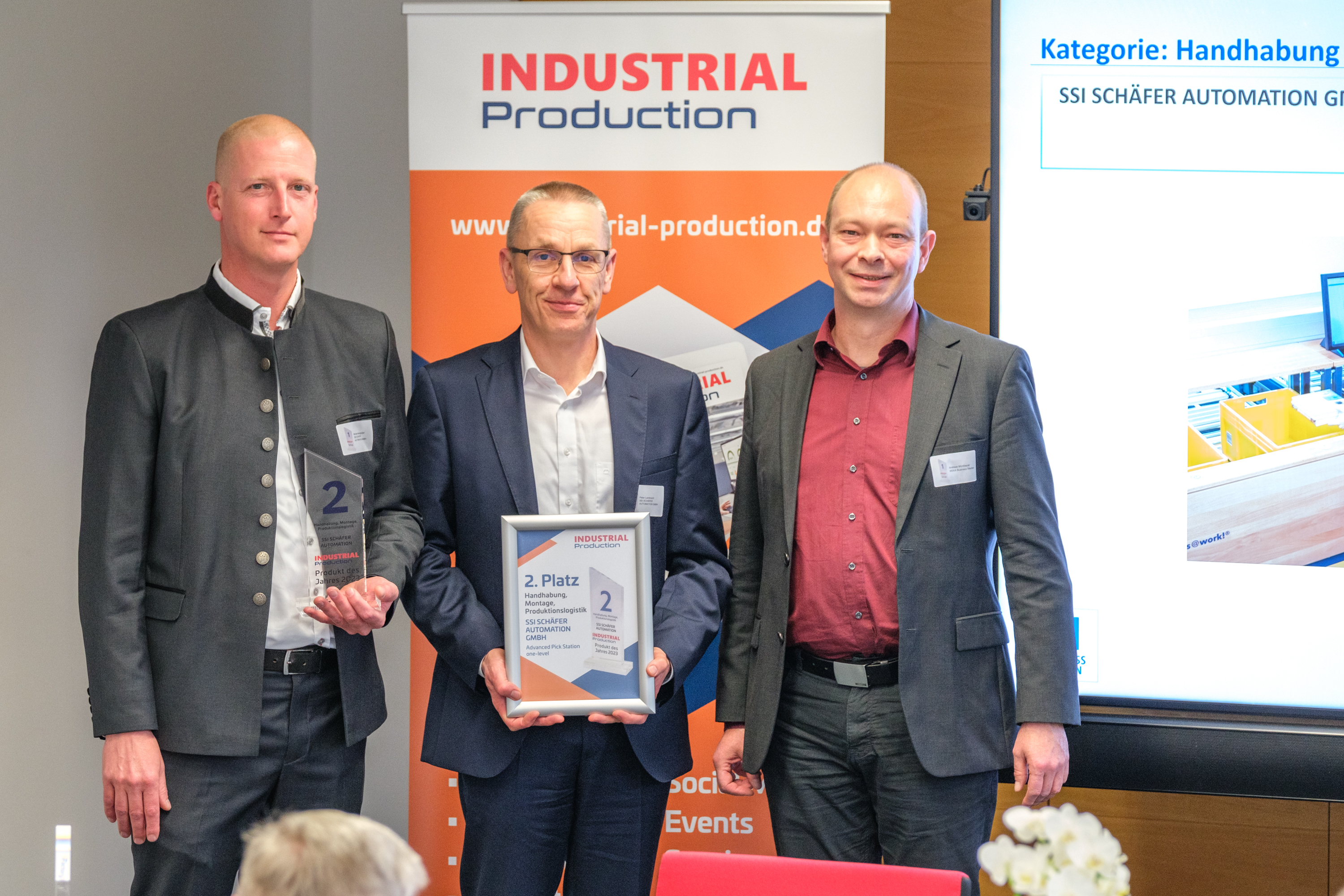 SSI SCHAEFER AUTOMATION won second place with the Advanced Pick Station one-level. 