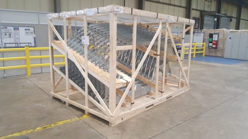 Transport packaging for car side walls Transport packaging for car side walls