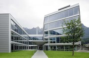Wirtschaft + Unternehmen: Getzner Werkstoffe: feiert Neubaueröffnung