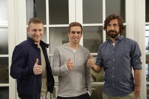 Artikelsuche: Drutex: Fußballstar-Trio verlängern Kooperation Die Fußballer Jakub Blaszczykowski Philipp Lahm und Andrea Pirlo setzen ihre Partnerschaft fort. Abb. : Drutex.