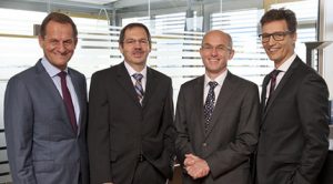 Aufsichtsratsvorsitzender Alfons Hörmann und der neu konstituierte Vorstand blicken auf ein erfolgreiches Geschäftsjahr 2014. (Abb.: Schöck Bauteile GmbH)