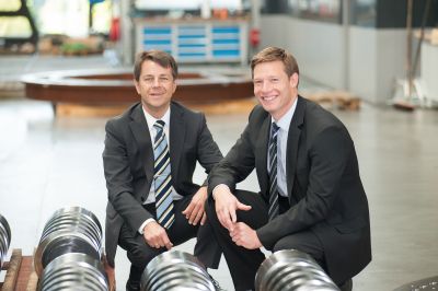 Wirtschaft + Unternehmen: Doppelspitze: Weiss erweitert Geschäftsführung Wirtschaft + Unternehmen: Doppelspitze: Weiss erweitert Geschäftsführung