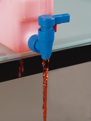 Produkt-News: Ablasshahn Compact und Raumsparkanister – platzsparend!