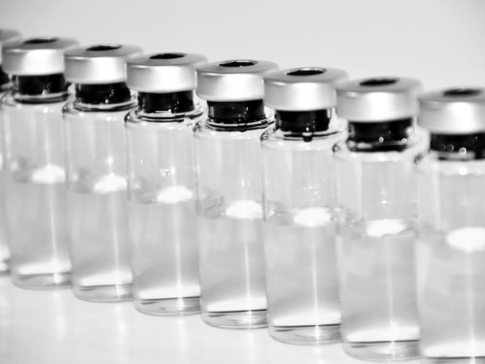 Glasfläschchen in der Arzneimittelherstellung