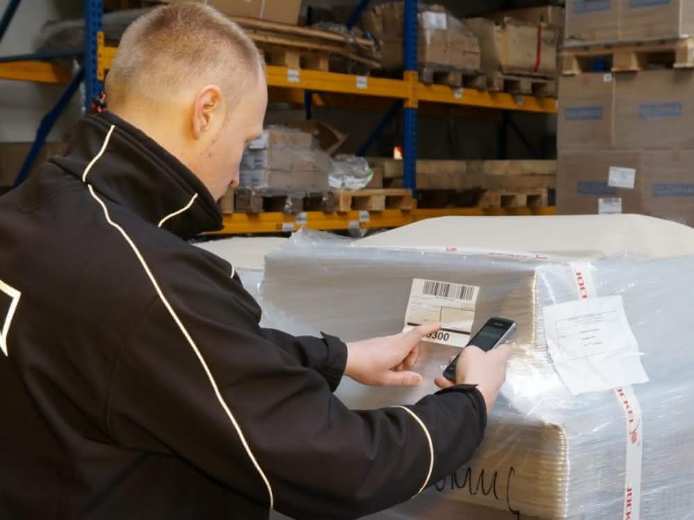 Nutzfahrzeuge: Logistiksoftware M3 App von Dr.Malek Software in neuem Design