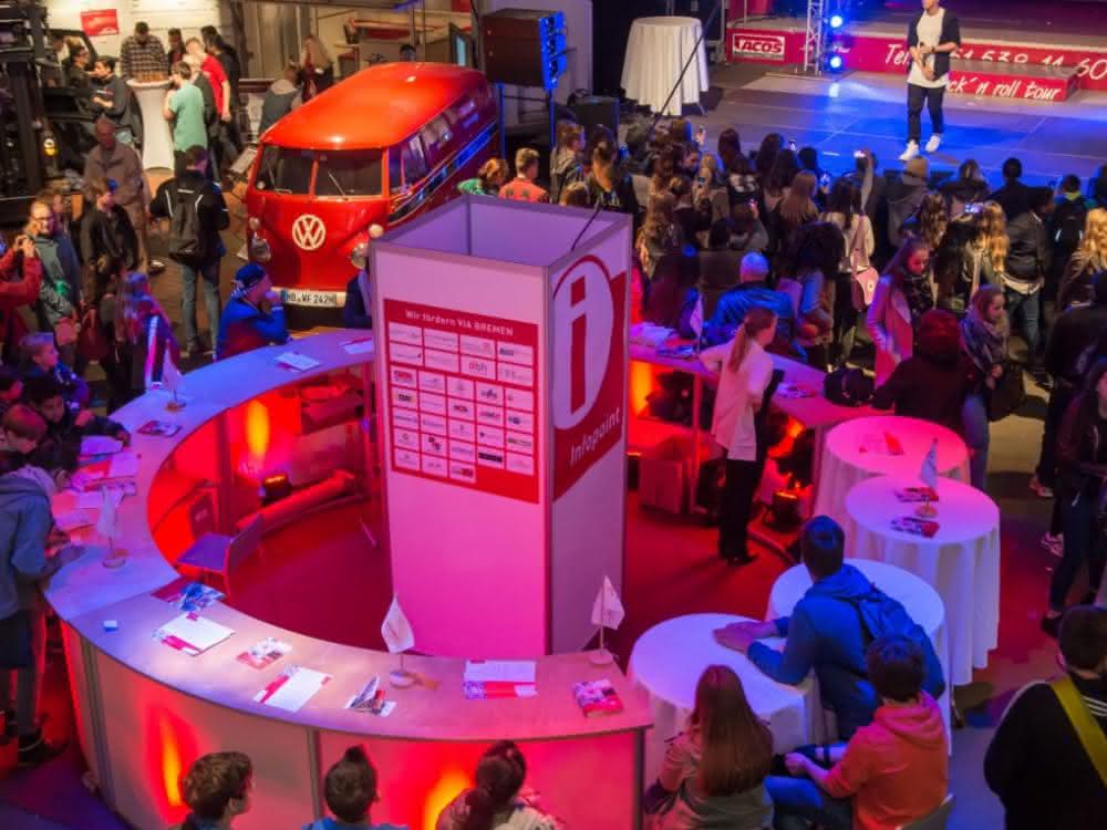 Logistics service providers: World of logistics: The industry joins forces to recruit young talent