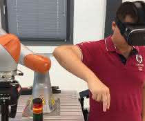 Robot programming through AR