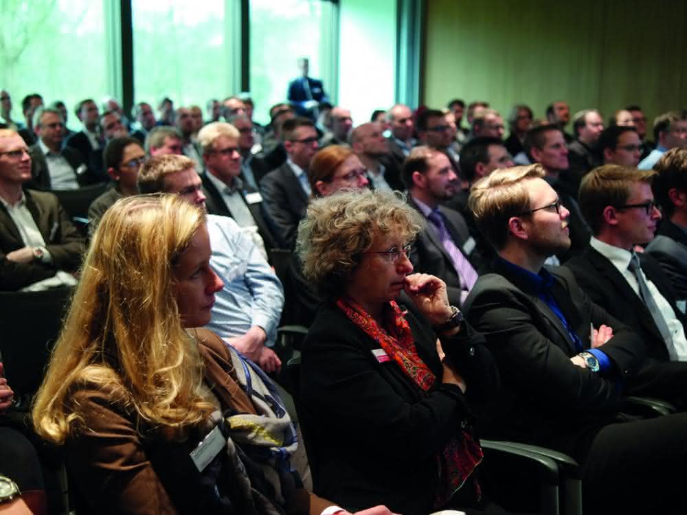 teamlogisticsforum_announcement_presentation1_300dpi_cmyk