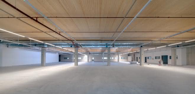 Kielsteg_Halle_innen