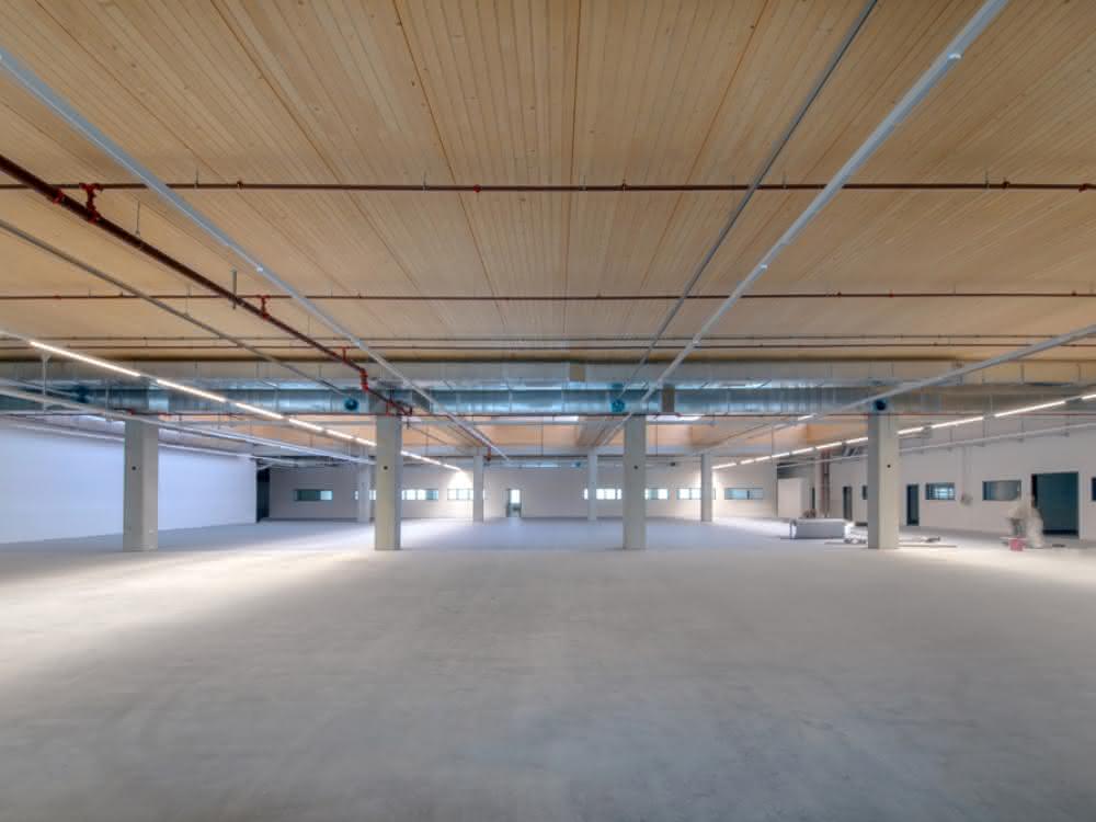 Kielsteg_Halle_innen Kielsteg_Halle_innen