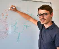 Bioinformatiker Dr. Markus Fricke von der Friedrich-Schiller-Universität Jena. Er ist Erstautor der aktuellen Studie.