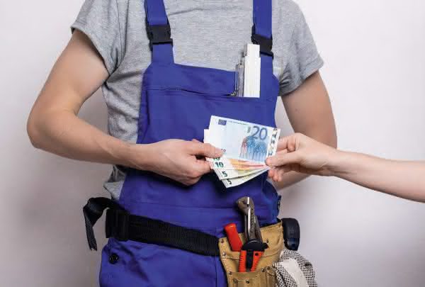 Rechtstipp + Finanzen: Rechtstipp: Risiko Scheinselbständigkeit Foto: fotolia – DDRockstar