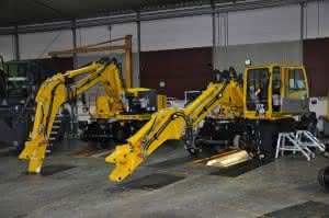 Bagger und Radlader: Atlas Maschinen GmbH: Standort Delmenhorst vorerst gerettet Atlas will auch in Delmhorst Zweiwegebagger bauen. (Abb.: Baugewerbe)