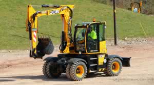 Bagger und Radlader: JCB: bauma-Weltpremiere Hydradig Den neuen Hydradig wird es als Weltpremiere auf dem JCB-bauma-Messestand zu sehen geben. (Abb.: Baugewerbe)