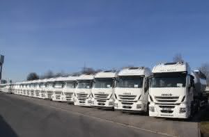 Bagger und Radlader: Iveco: Hi-Way als Fahr- und Arbeitsmaschine (Abb.: Iveco)
