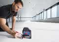 Krane + Hebebühnen: Bosch: Kombilaser GCL 2-15 Professional Universeller Helfer auf der Baustelle: Bosch Kombilaser GCL 2-15 Professional für Profis. (Abb.: Bosch)