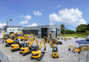 Durch den Neubau des Servicecenters erweitert JCB-Händler Staufen seine Kapazitäten enorm. (Abb.: JCB)