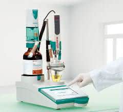 Titrationszelle mit integriertem Dispergierer