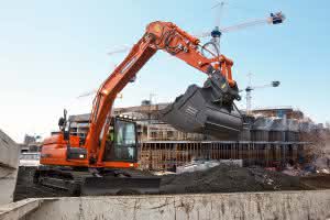 Bagger und Radlader: Doosan: Verstärkung in der 14-16t Klasse Bagger und Radlader: Doosan: Verstärkung in der 14-16t Klasse