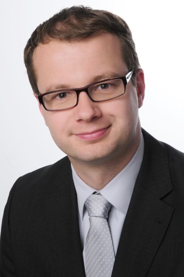 Artikelsuche: BBS: Frederichs neuer Geschäftsführer Artikelsuche: BBS: Frederichs neuer Geschäftsführer