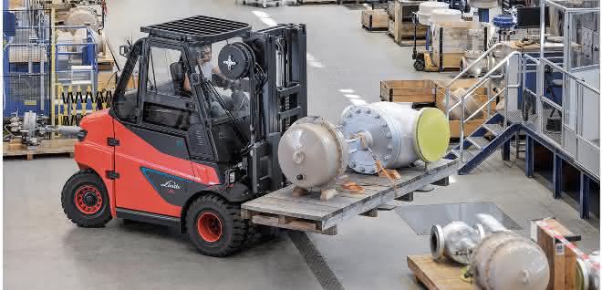 Linde electric forklift trucks