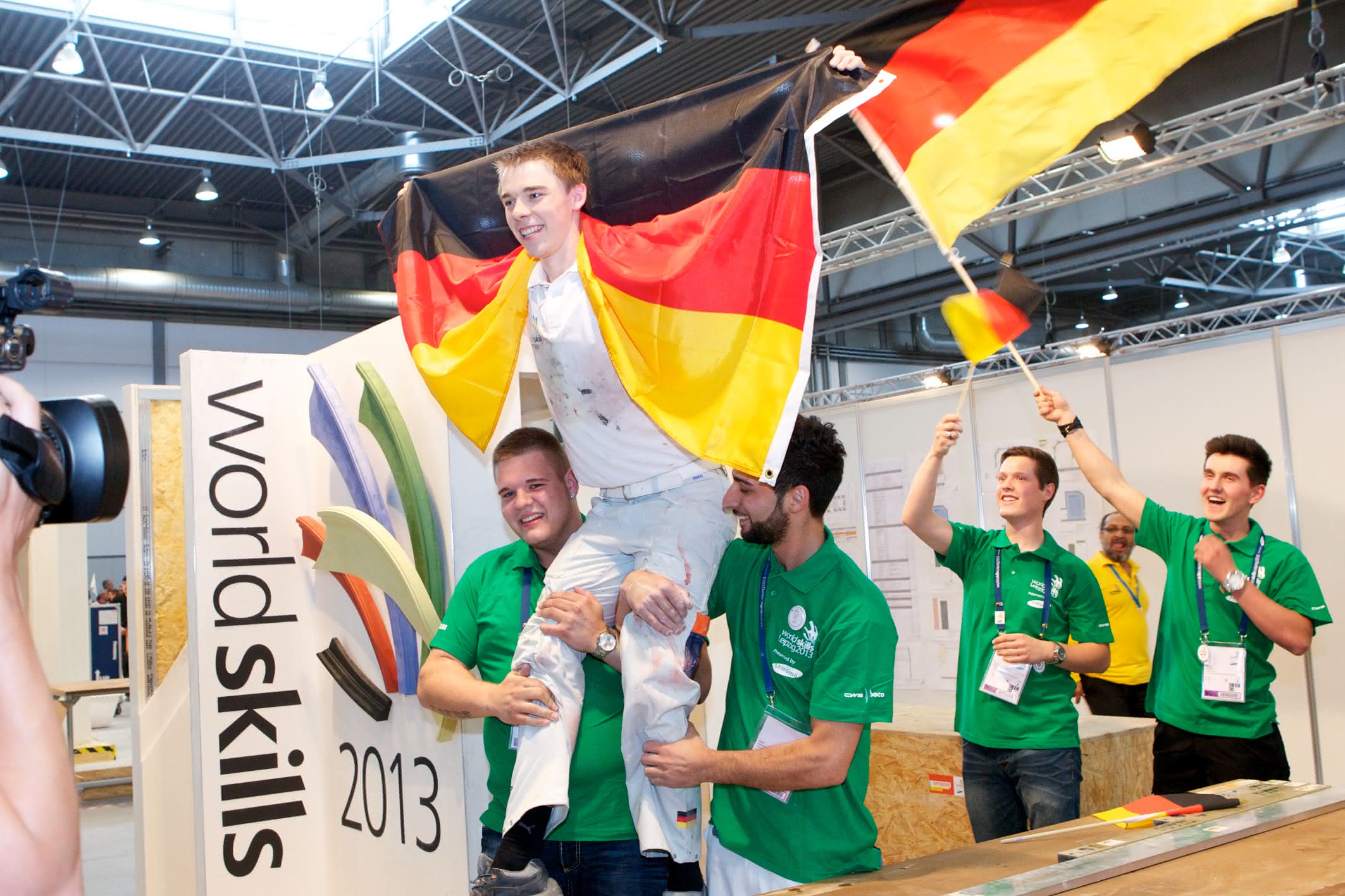 Artikelsuche: World Skills: Andreas Schenk erringt Gold bei den Stuckateuren