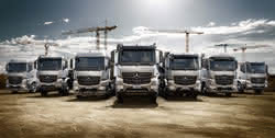 Bagger und Radlader: Mercedes-Benz: Arocs - maßgeschneiderte Lösung am Bau Bagger und Radlader: Mercedes-Benz: Arocs - maßgeschneiderte Lösung am Bau