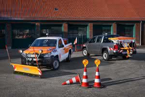Bagger und Radlader: Volkswagen: Amarok im Winterdienst Bagger und Radlader: Volkswagen: Amarok im Winterdienst