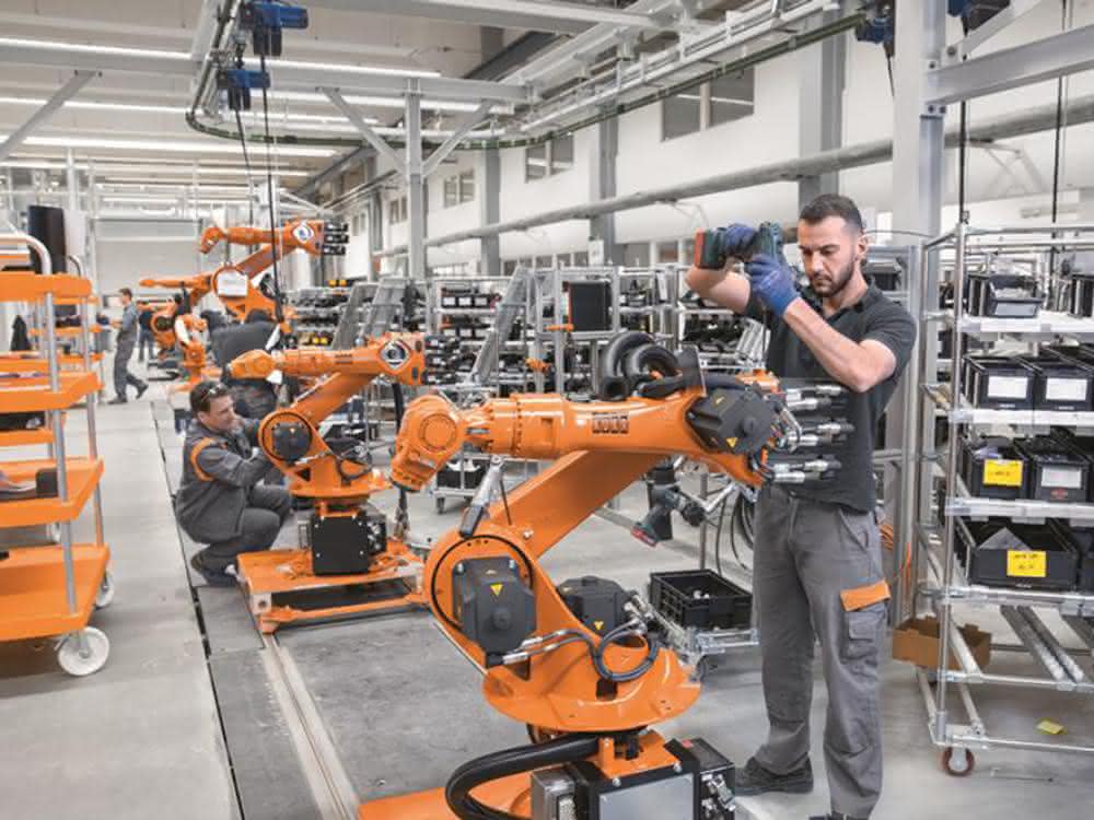 Kuka robot assembly