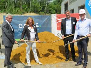 Logistik-Dienstleister: Spatenstich: Logistik-Depot in Witten Logistik-Dienstleister: Spatenstich: Logistik-Depot in Witten