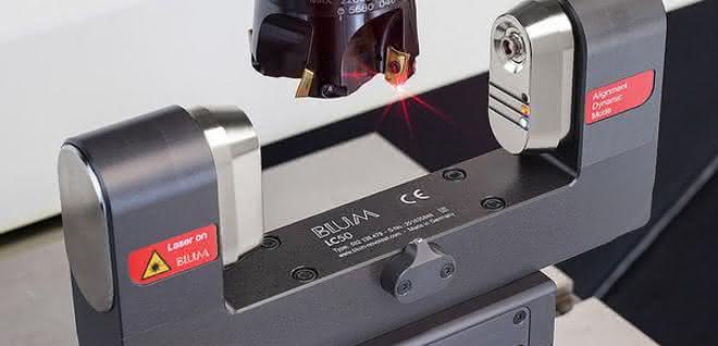 Mounting of individual indexable inserts